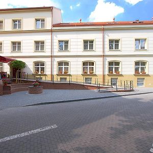 Hotel Ostruvek